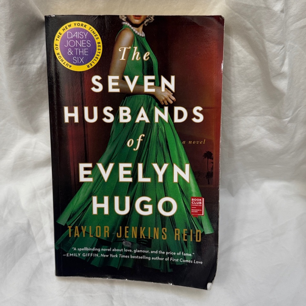 “The Seven Husbands of Evelyn Hugo” Paperback Book by Taylor Jenkins Reid